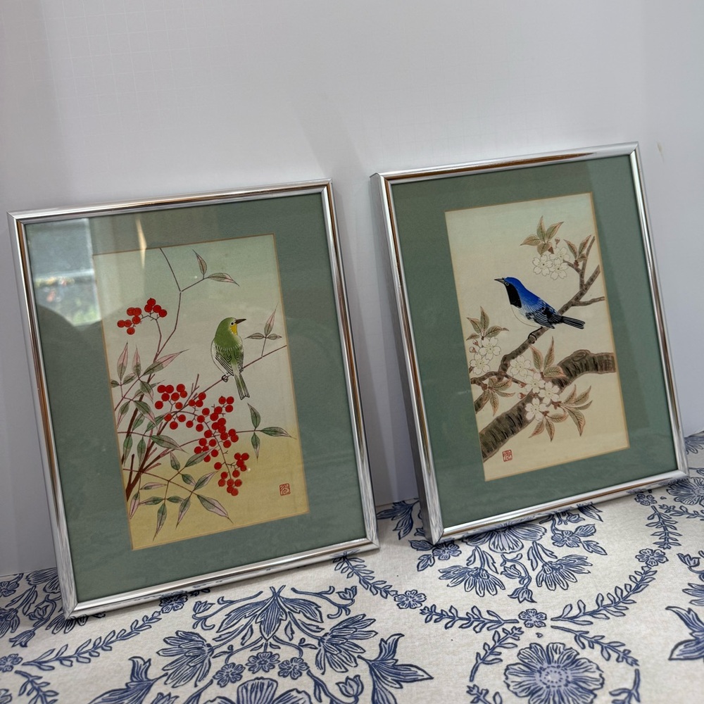 Framed vintage Botanical bird Art Prints with silver Frames